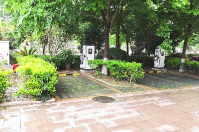 海宁农商银行（马桥支行）充电站 (1)